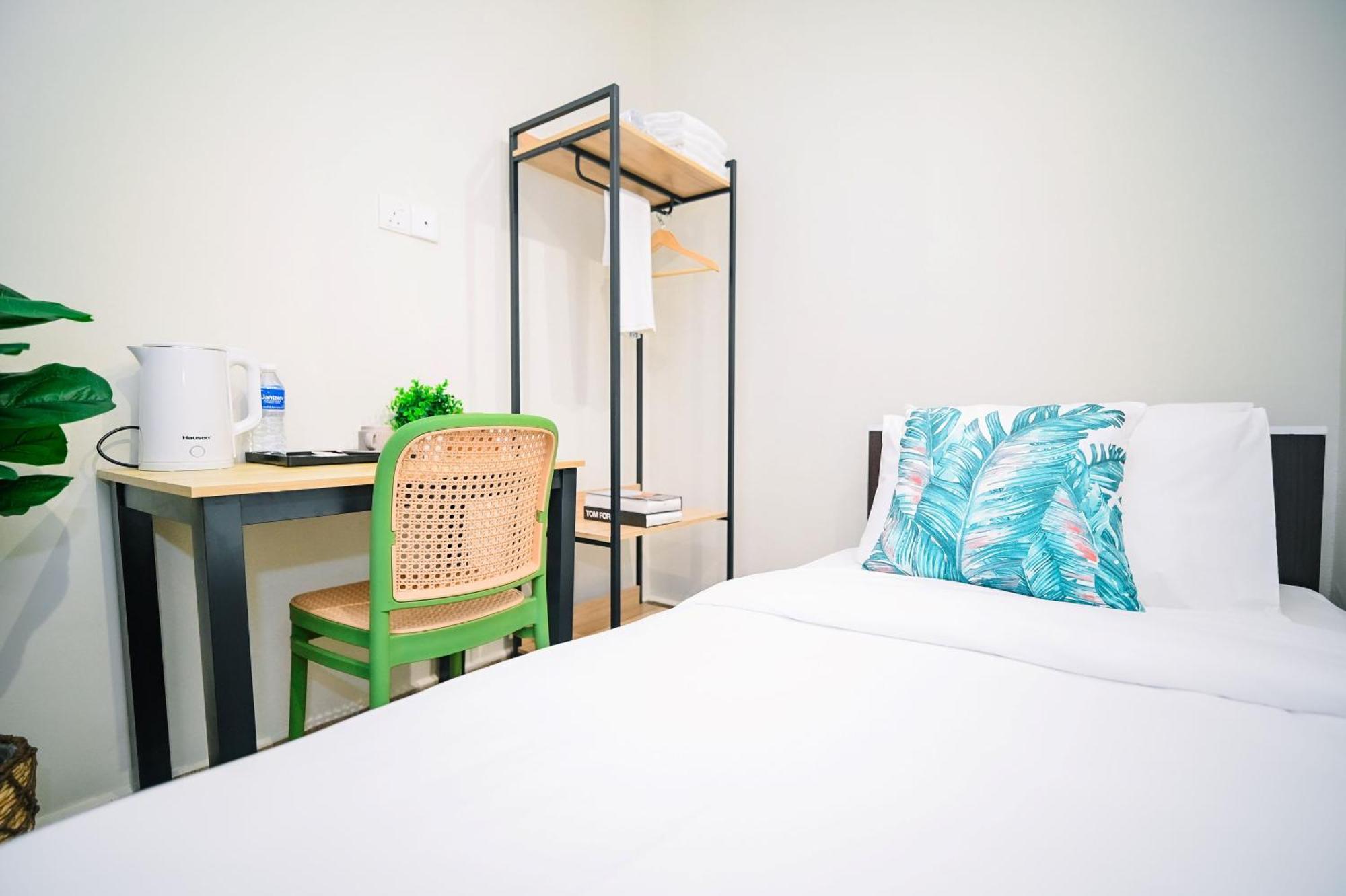 Swing & Pillows - Jalan Changkat Thambi Dollah กัวลาลัมเปอร์ ภายนอก รูปภาพ